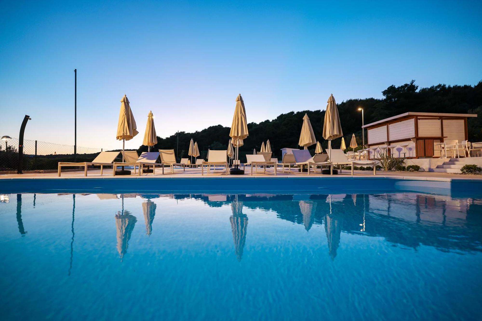 Apartments Medena Budget Trogir Exteriér fotografie