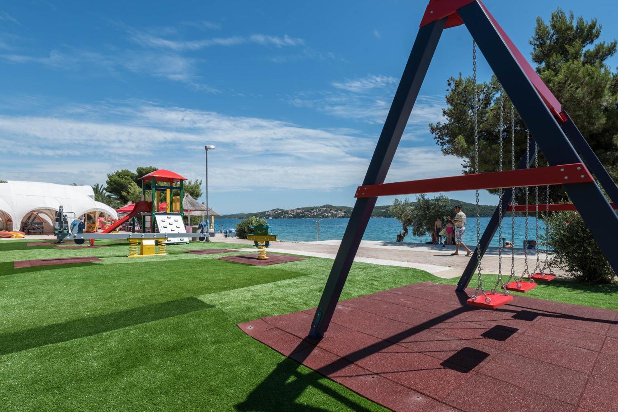Apartments Medena Budget Trogir Exteriér fotografie
